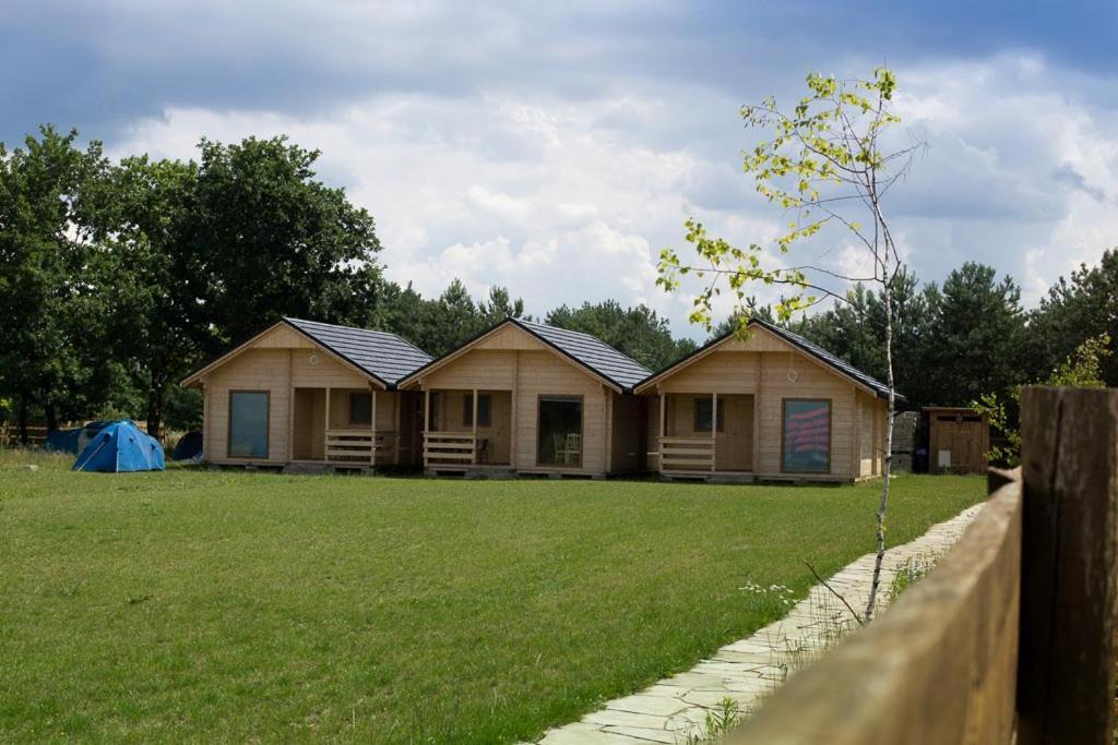 Domki Drewniane Przystan Kajaczek Villa Bialobrzegi  Exterior photo